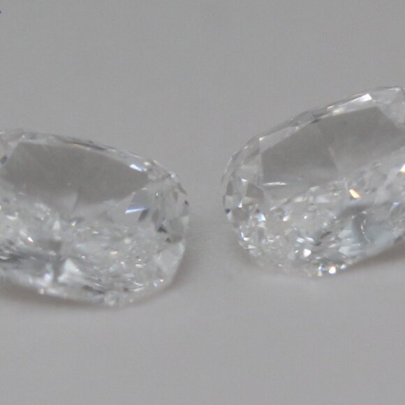 Cushion Natural Diamond Studs 14K Yellow Gold (1.67 Ct F Vs1) C54200049 - Picture 4 of 6